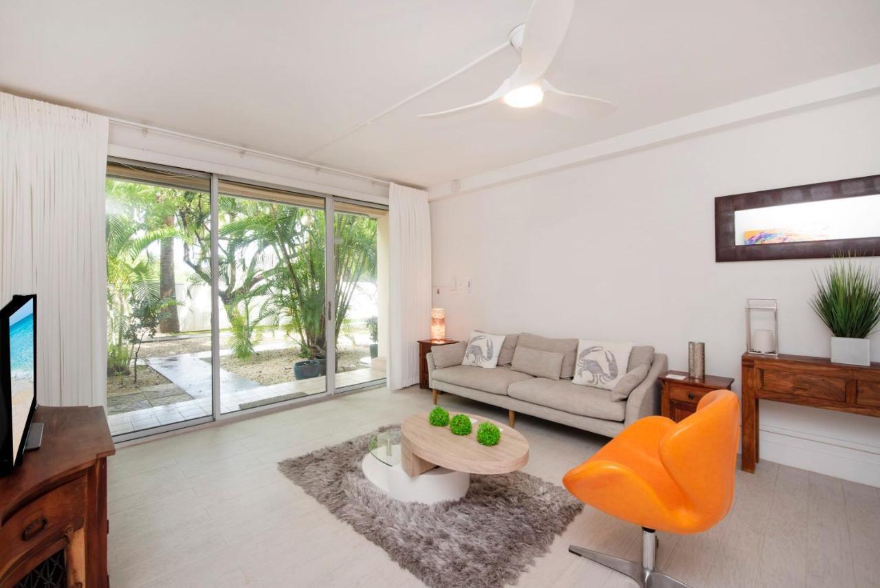 Beach Living At Island Pine Villas Blse George Town Kültér fotó